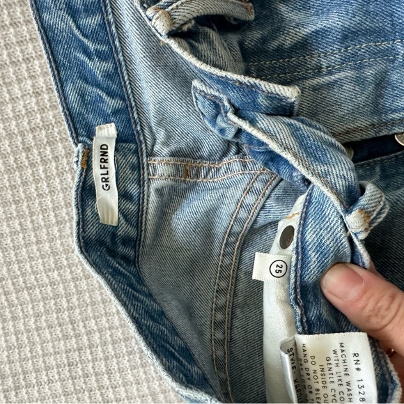 GRLFRND Karolina High Rise Straight Crop - Picture 5 of 9